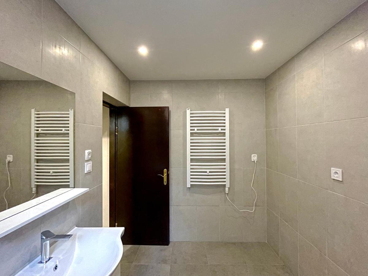 Apartments Lav كوتور المظهر الخارجي الصورة