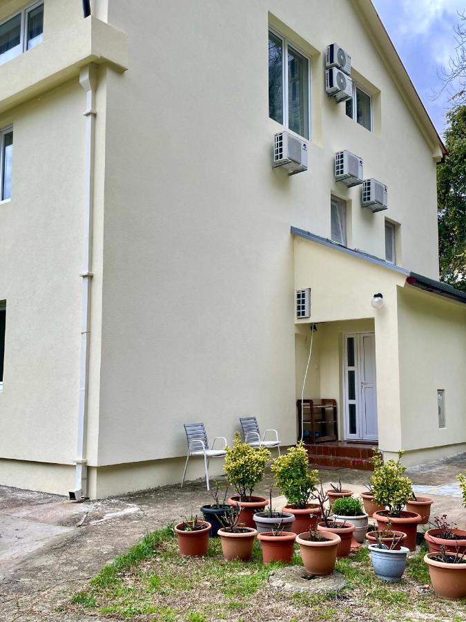 Apartments Lav كوتور المظهر الخارجي الصورة