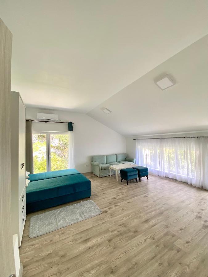 Apartments Lav كوتور المظهر الخارجي الصورة