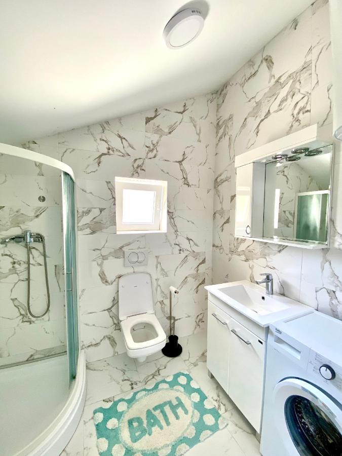 Apartments Lav كوتور المظهر الخارجي الصورة