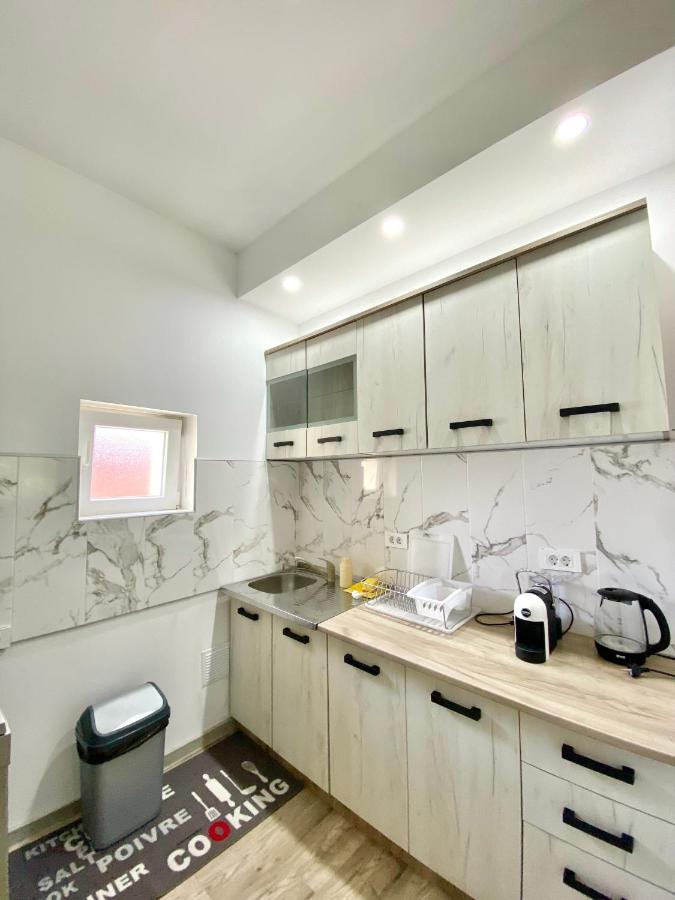 Apartments Lav كوتور المظهر الخارجي الصورة